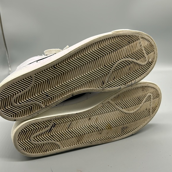 Nike Blazer Mid 77’ - Picture 6 of 8